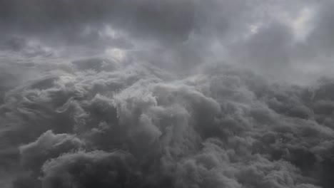 vista desde la parte superior de la tormenta y las nubes cumulonimbus