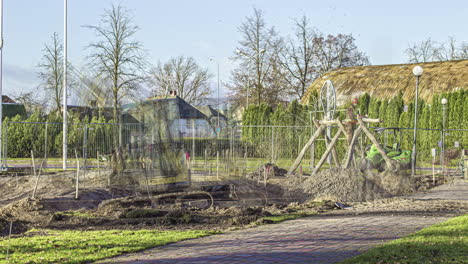 Retroexcavadoras-Trabajando-En-El-Sitio-De-Construcción-Del-Parque-Infantil