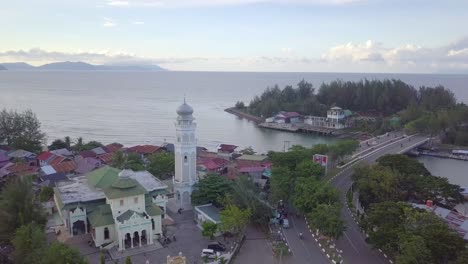 vista aérea de la aldea que fue arrasada por el tsunami en aceh el 26 de diciembre de 2004