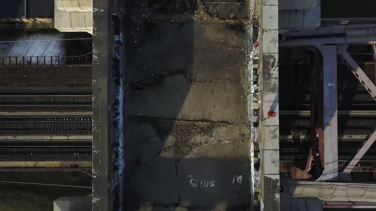astoria park es mi lugar favorito para volar mi dron y por eso es uno de los hermosos lugares que debes visitar en nueva york