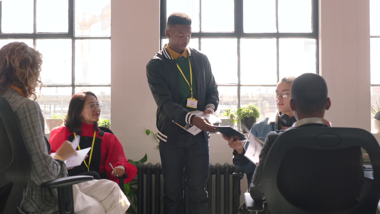 설계팀이 문서를 읽고 있습니다.