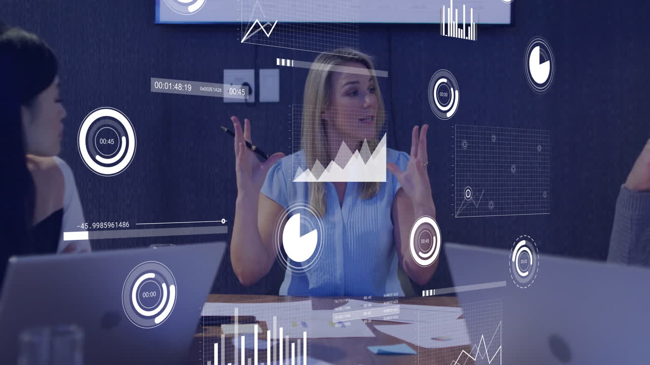 animación del procesamiento de datos sobre diversas personas de negocios en la oficina