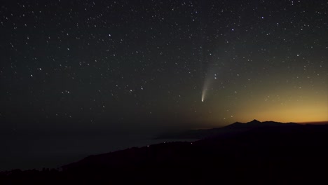 timelapse of neowise comet going over mountains