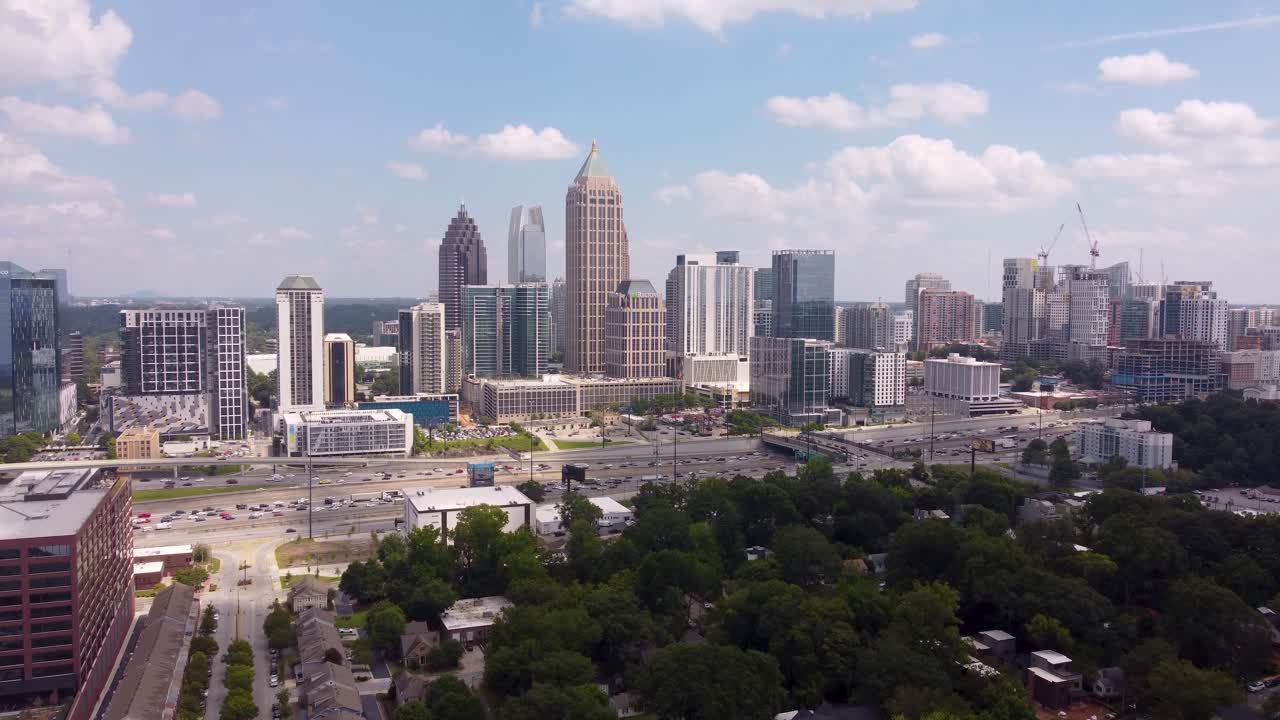 Ripresa con drone del Midtown ad Atlanta, Georgia