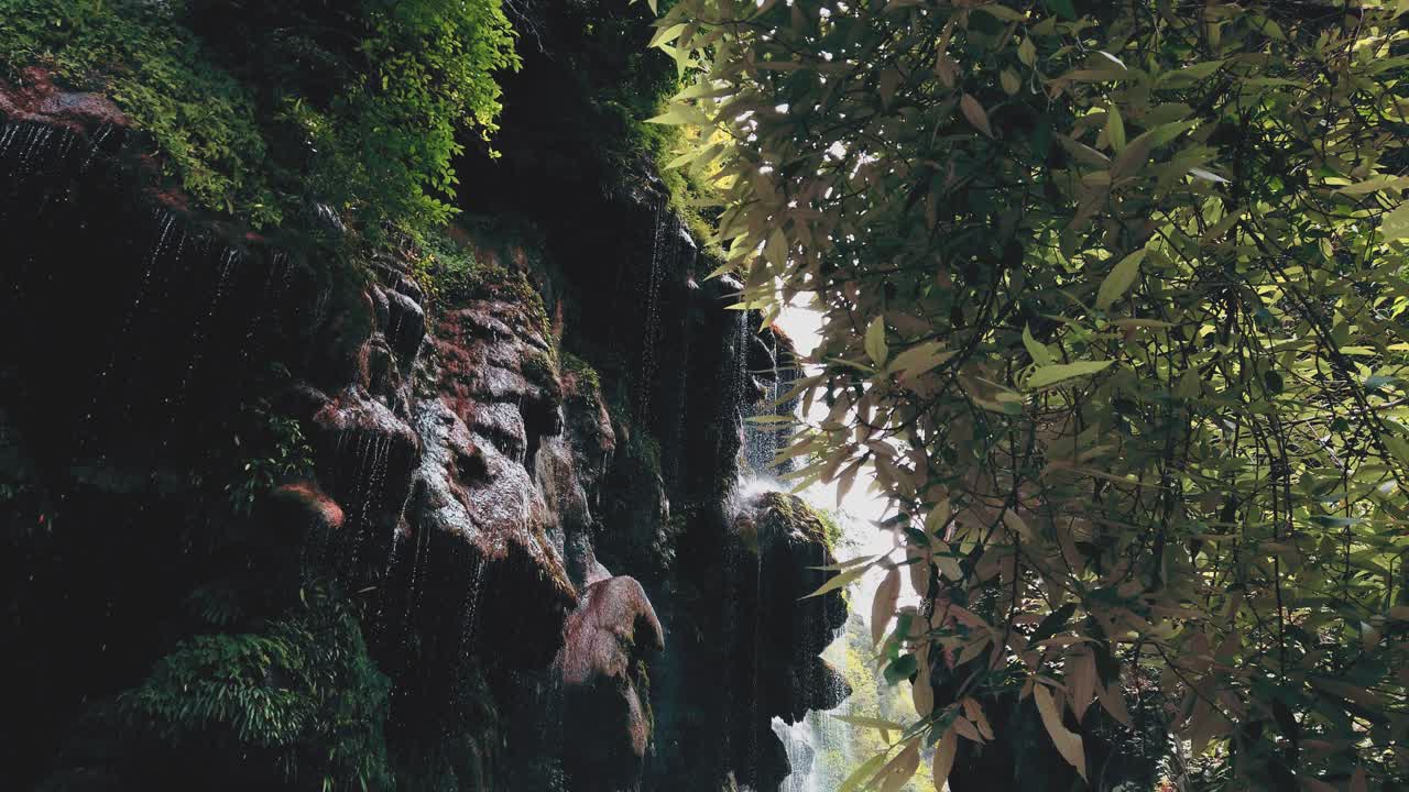 Poona Umbrella Waterfall (Main Waterfall) The shot is a Reveling shot going from down to up while panning from left to right.