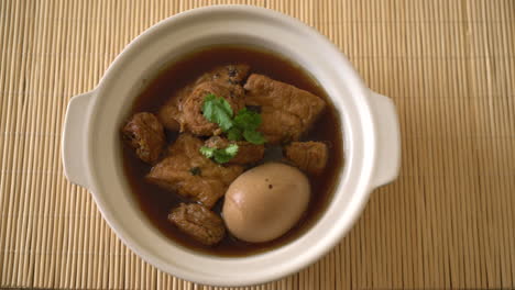 hard-boiled-eggs-in-the-sweet-gravy-with-tofu-in-bowl