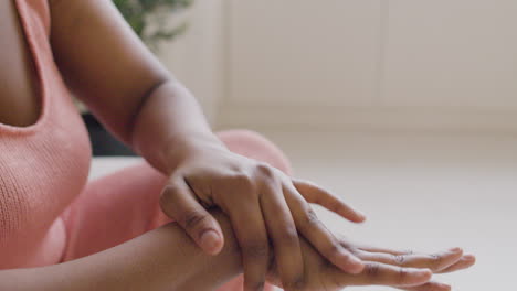 Close-Up-View-Of-Woman-Hands-With-Moisturizing-Cream-1