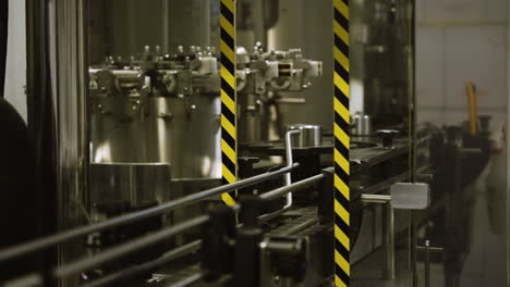 Stationary-shot-of-empty-conveyor-belt-in-wine-bottling-facility