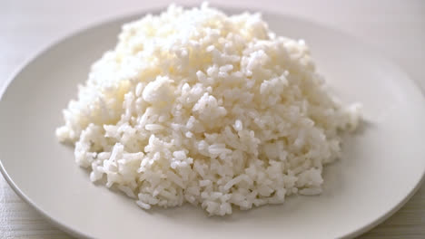 cooked-Thai-jasmine-white-rice