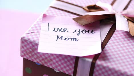 gift box with a mother's day message