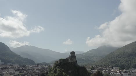 Schloss-Fort-De-Lourdes,-Hautes-Pyrenäen-In-Frankreich