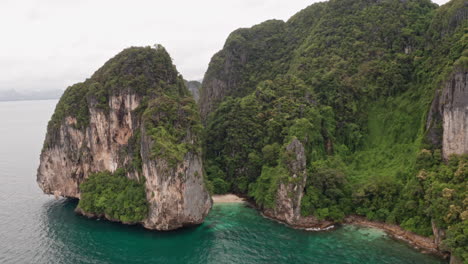 Aerial-Shot-of-Mountains,-Beach,-and-Sea-in-Krabi,-Thailand