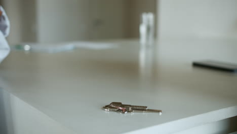 woman shaking hands with real estate agent