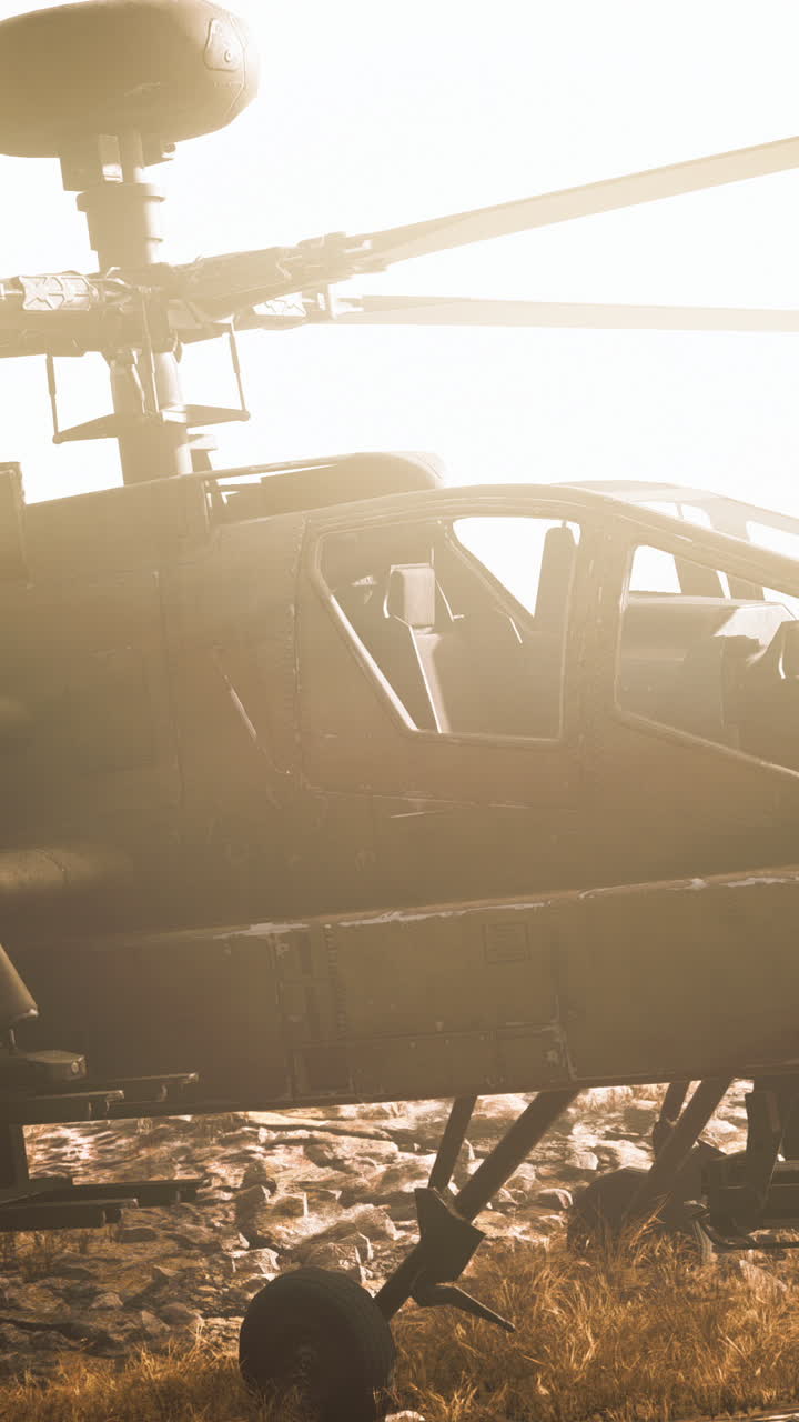 Helicóptero militar