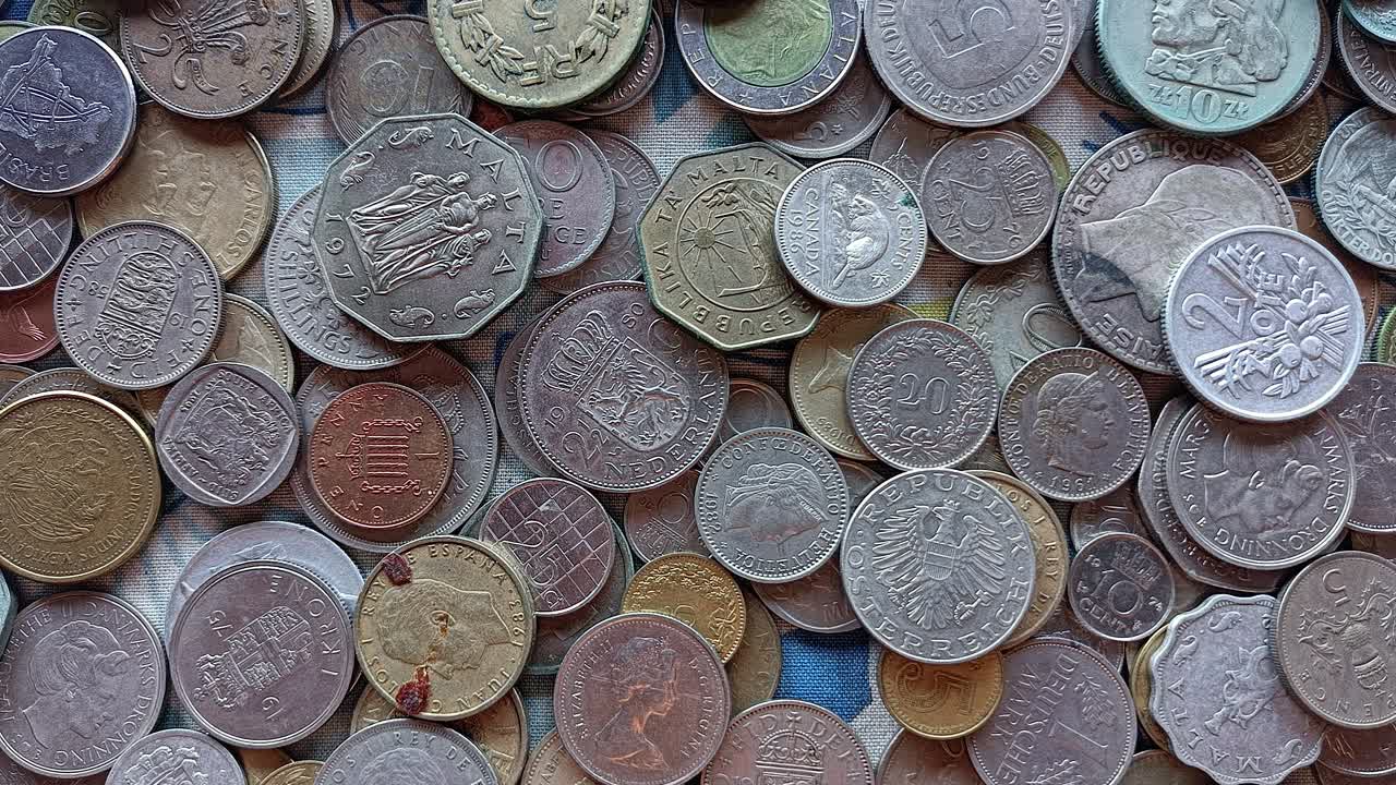 Pile World Coins from different Countries