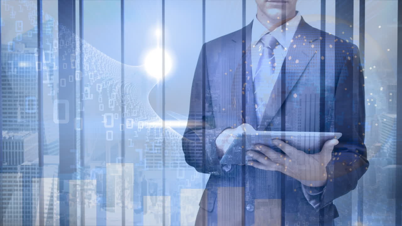 태블릿을 사용하는 코카시안 사업가에 대한 데이터 처리 애니메이션