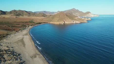 Playa-Genovese-En-Cabo-Gata,-Almería,-Andalucía,-España---Antena-4k