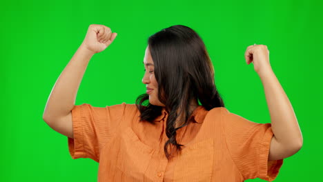 rostro, mujer y brazos fuertes en la pantalla verde
