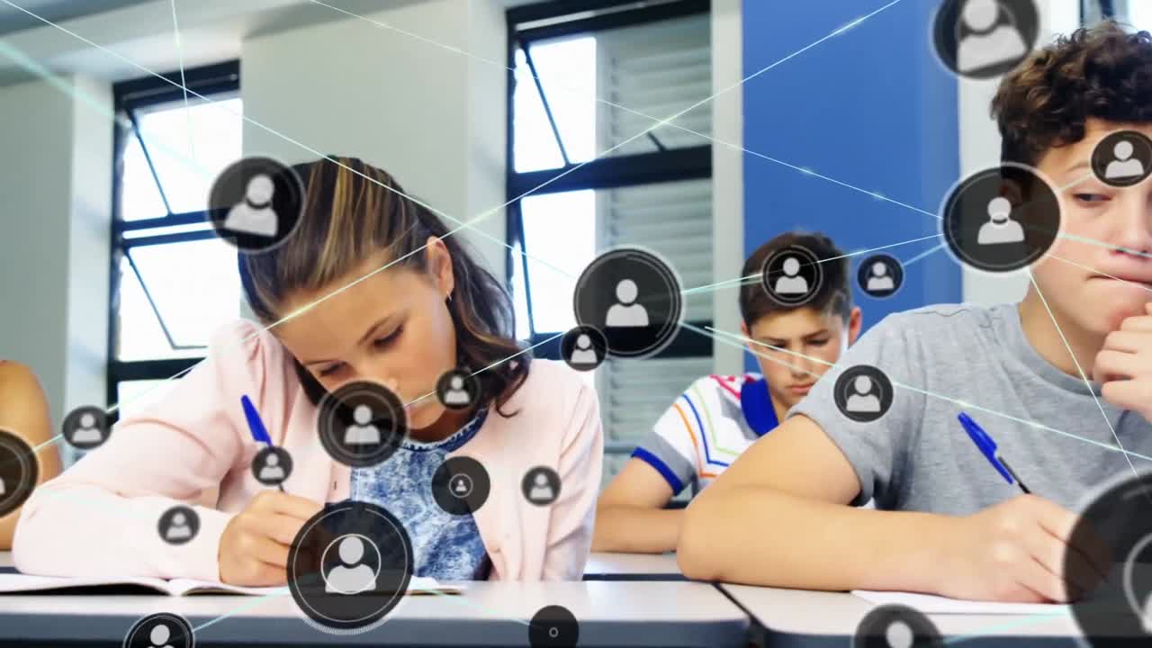 animación de la red de conexiones con iconos sobre diversos estudiantes en el aula