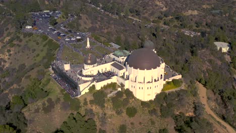 dando vueltas alrededor del observatorio griffith en los angeles california
