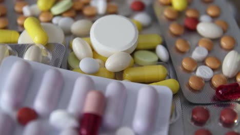 pill drug medicine industry spin