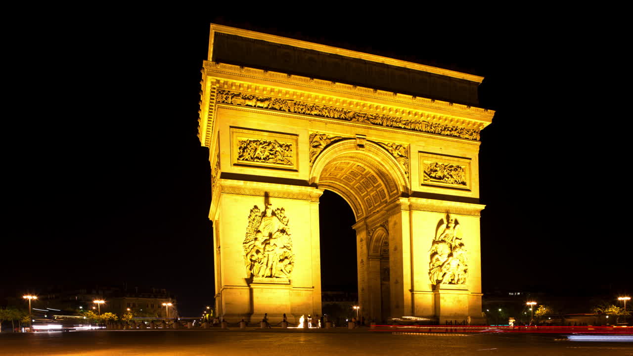 arco de triunfo noche 04