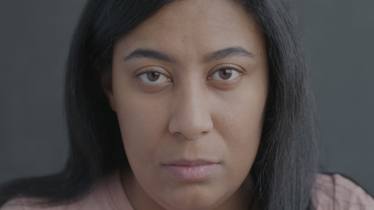 여자 의 클로즈업 초상화