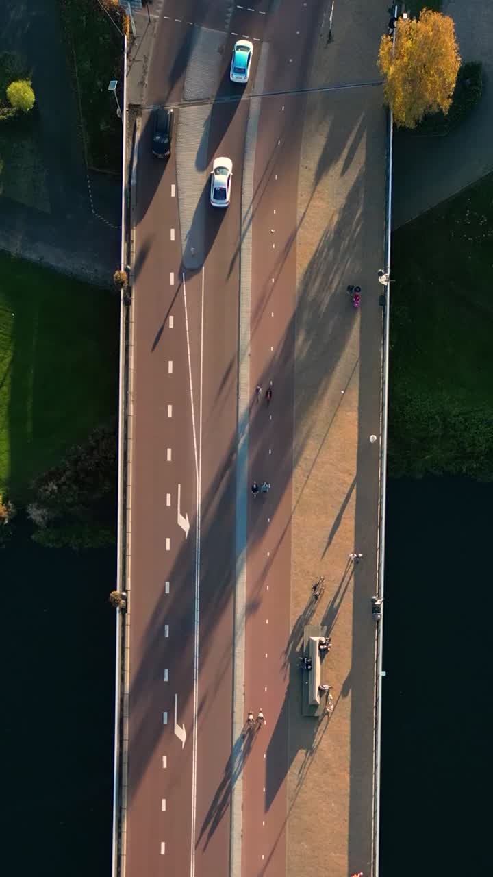 도시 다리 공중 사진