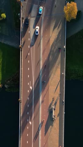 vista aérea del puente de la ciudad