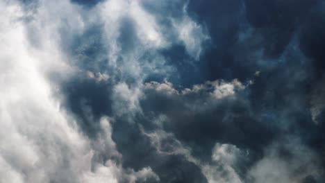 Relámpago,-Nube-De-Trueno-Cielo-Nublado-Oscuro