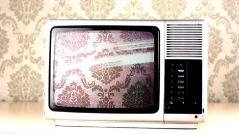 silberfernseher 03