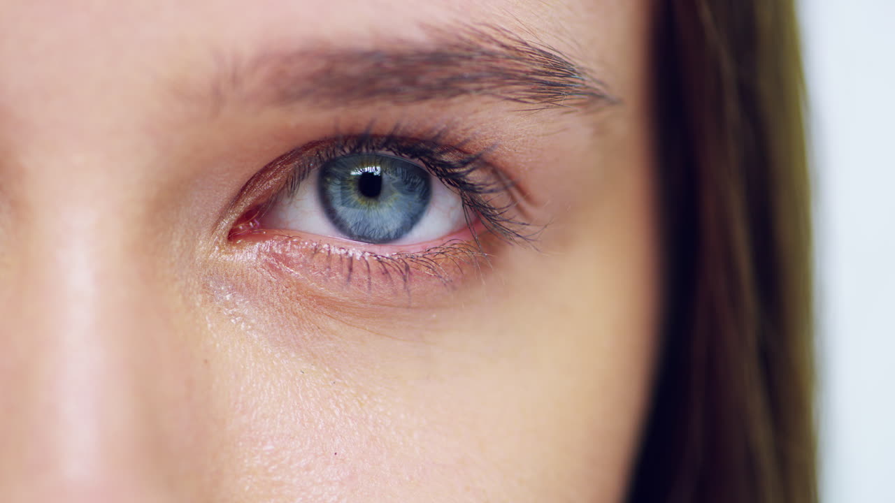 당신의 눈은 당신의 영혼의 반사입니다.