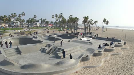 parque de patinaje de venice beach california junto a la playa, los ángeles