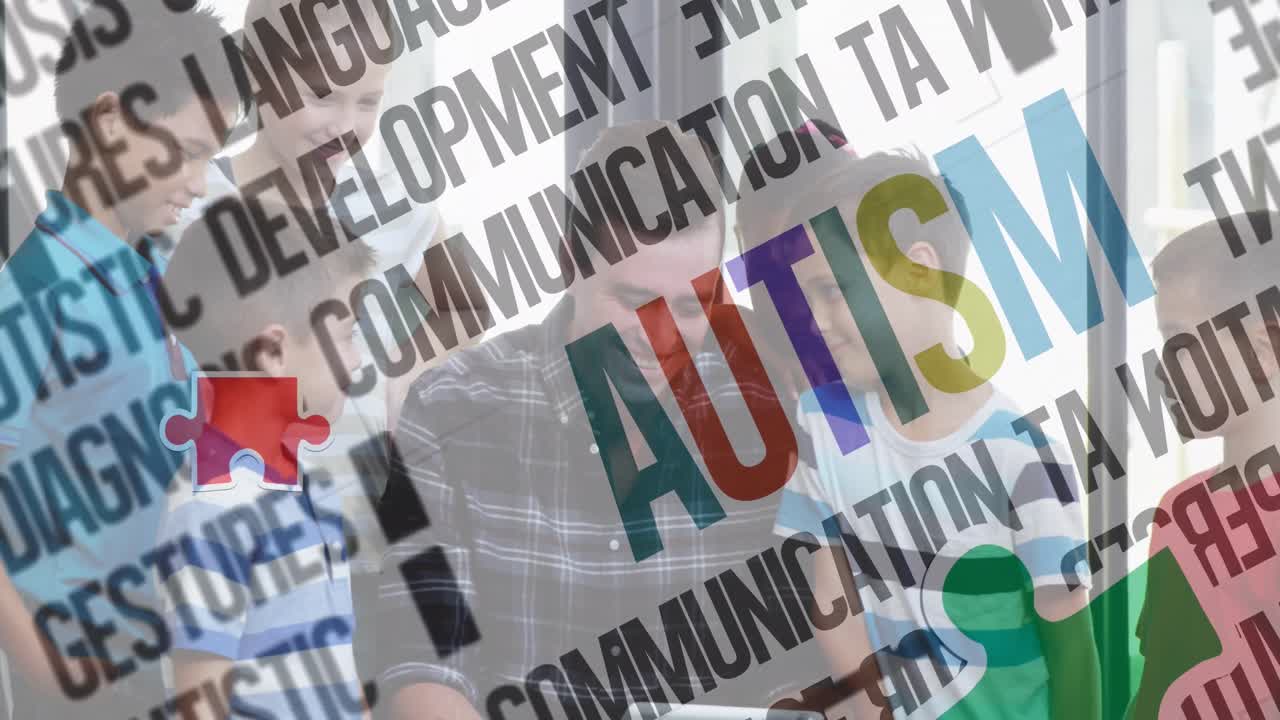 анимация красочных кусочков головоломки и текста об аутизме над школьниками с учителем-мужчиной