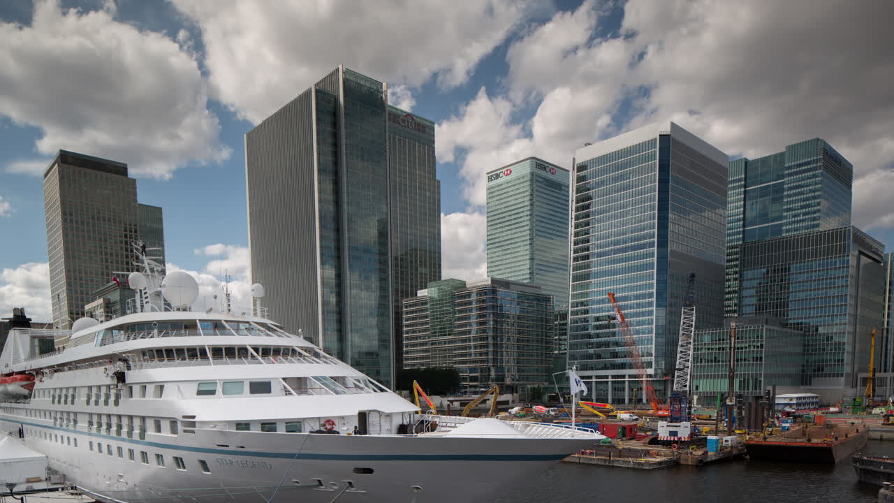 도크랜드 보트 팬 4k 00