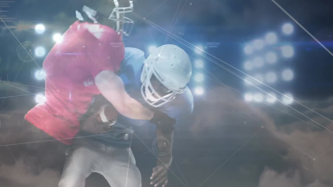 Animazione di rete di connessioni e terra in movimento su riflettori e giocatori di football americano