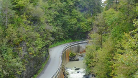 Straßennavigation-Route-Nach-Eisenkappel-Vellach-Stausee-österreich-Antenne