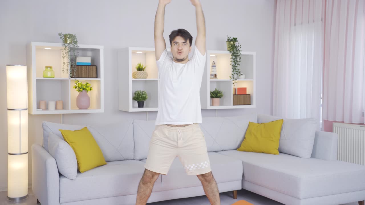 체조를 하는 남자.