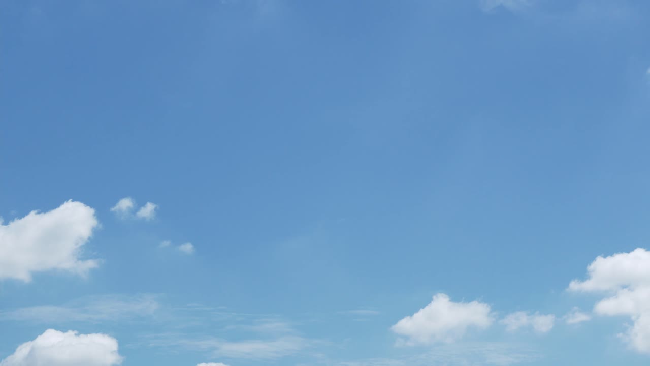 아름다운 보편적인 클라우드스케이프 배경, 시간 경과