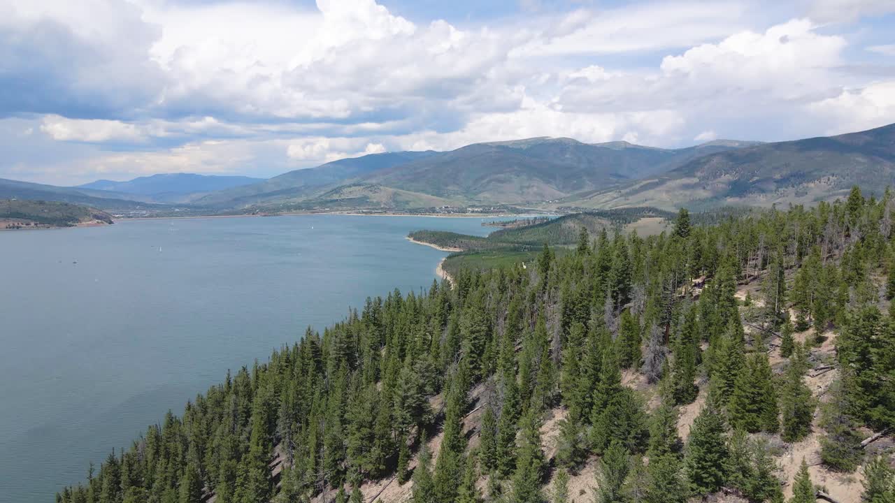 콜로라도의 변덕스러운 날씨. 딜런저수지. 4k 영상