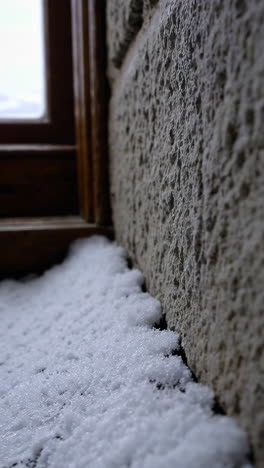 pueblo alpino nevado