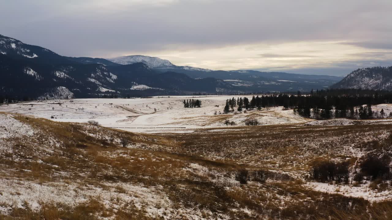 el majestuoso país de las maravillas invernal de kamloops, columbia británica