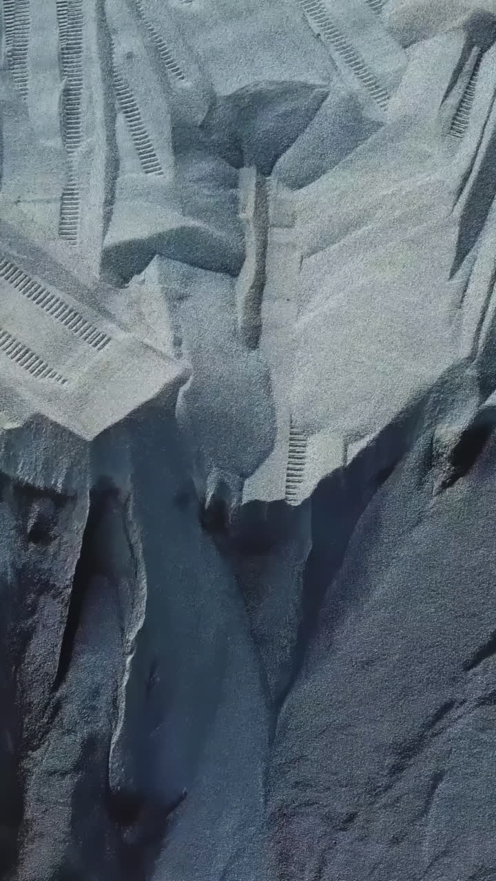 montones de agregados grises