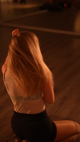 Dance Performance and Practice in Studio