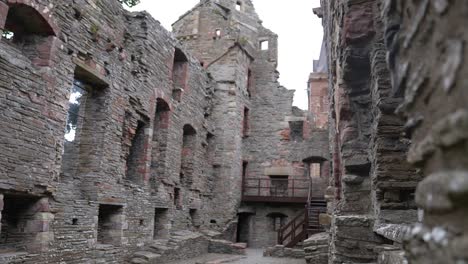 Ruins-of-Kirkwall-Bishop's-Palace,-Historic-Landmark-From-12th-Century,-Scotland-UK