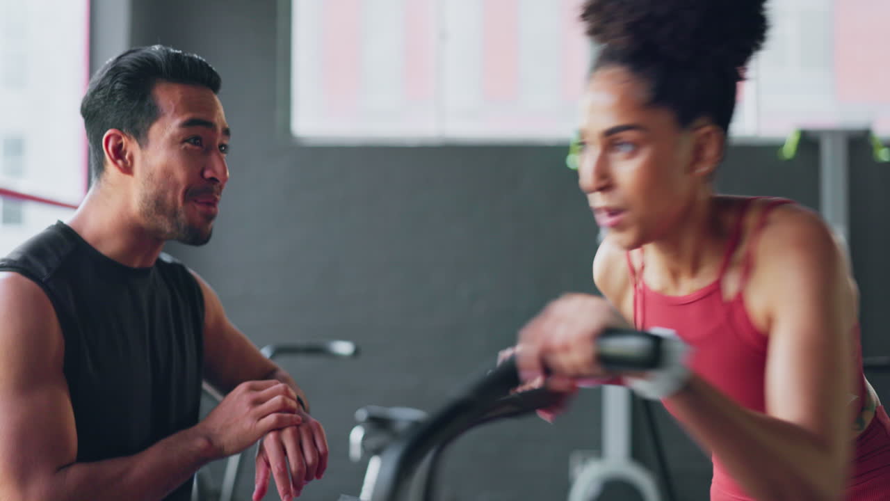 entrenador de fitness, atleta de gimnasia