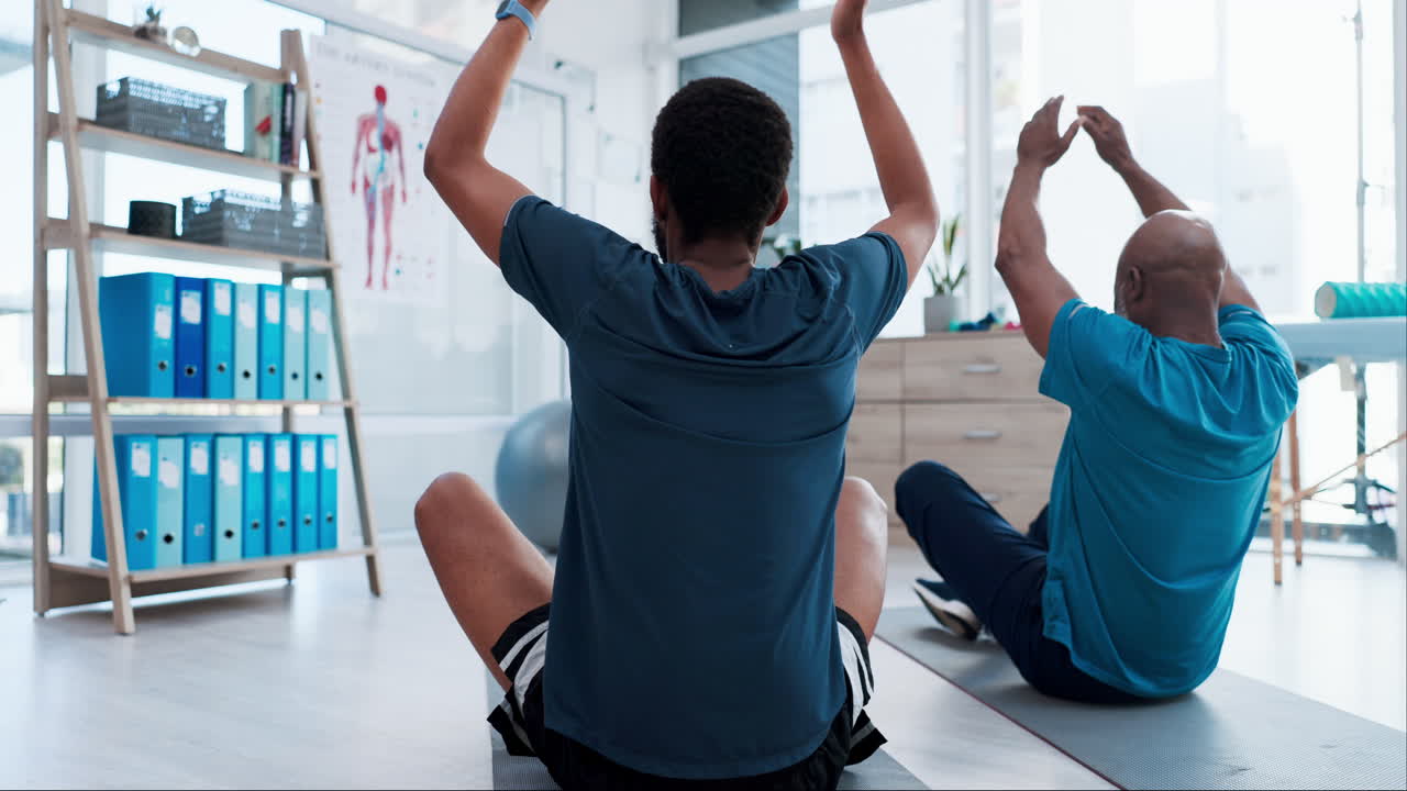 사람, 요가 및 개인 트레이너