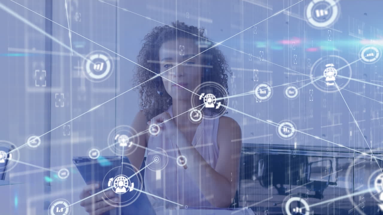 red de iconos contra mujer afroamericana con tableta digital hablando mirando a la cámara