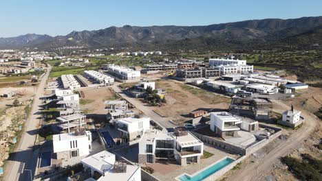 Leisure-Houses-Construction