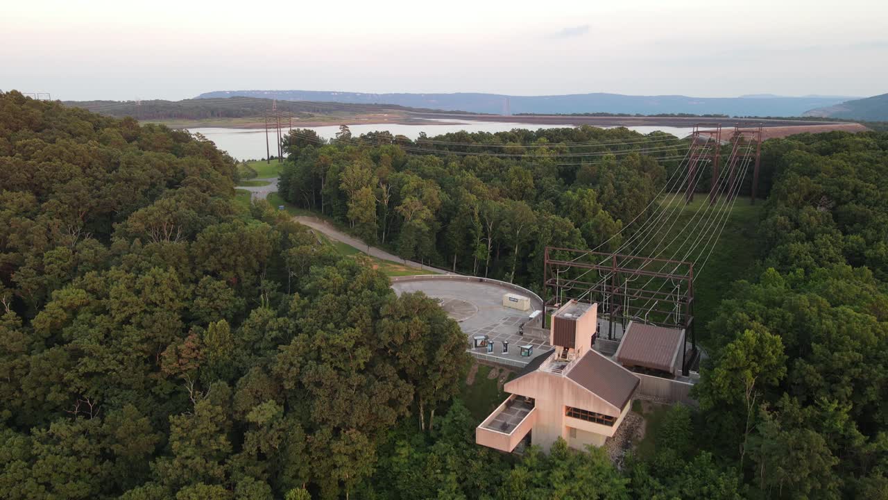 Aerial crane view over the Old visitors center, Raccoon Mountain Reservoir, Chattanooga Tennessee